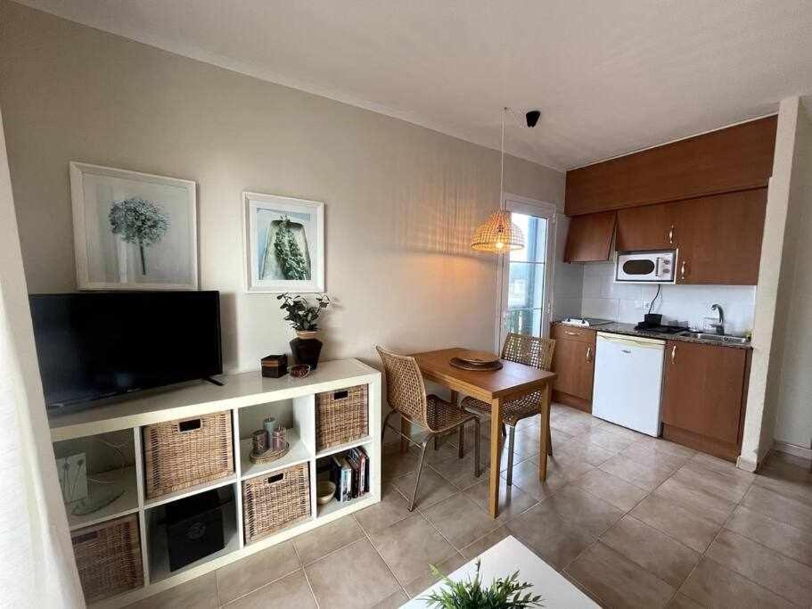 Macarella Apatamento Con Piscina Daire Cala'N Blanes  Dış mekan fotoğraf