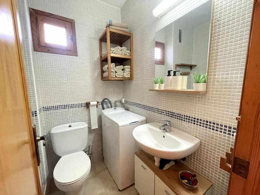 Macarella Apatamento Con Piscina Daire Cala'N Blanes  Dış mekan fotoğraf